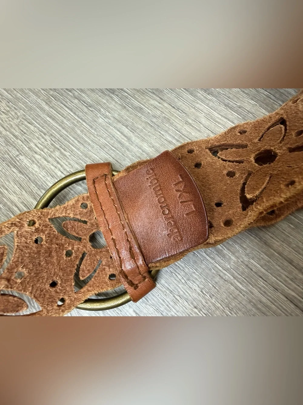 Abercrombie and Fitch L/XL Laser Cut Moose Logo Brown Leather BoHo Belt